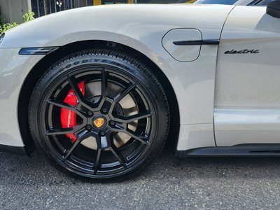 2023 Porsche TAYCAN 照片 6