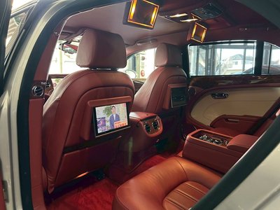 BENTLEY MULSANNE - 3