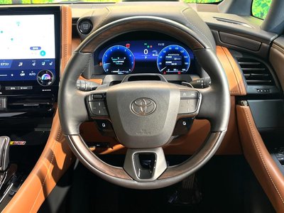 2025 Toyota VELLFIRE photo 10