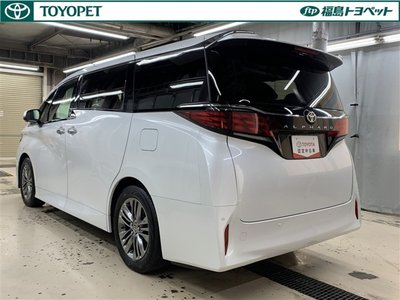 2023 Toyota ALPHARD — фото 4