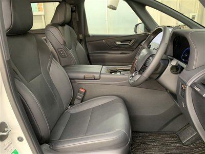 2023 Toyota ALPHARD — фото 9