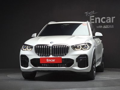 2022 BMW X5 照片 2