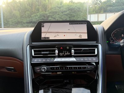 2019 BMW 8 SERIES — миниатюра 40