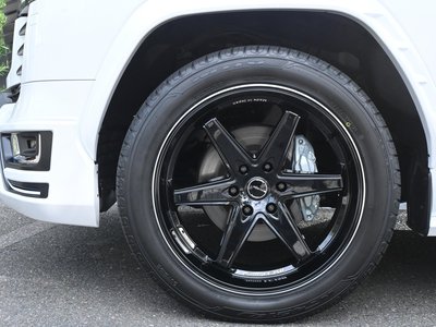 TOYOTA LAND CRUISER 300 - 5