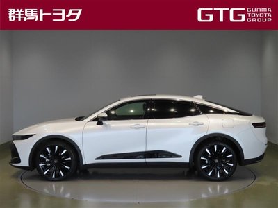 2023 Toyota CROWN CROSSOVER photo 4