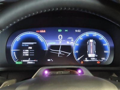 2023 Toyota CROWN CROSSOVER photo 8