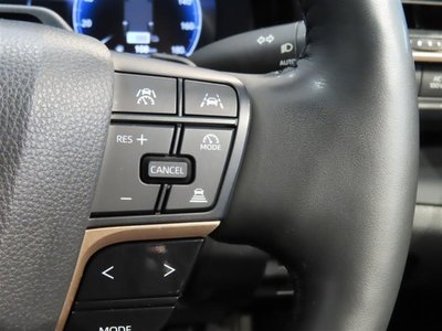 صورة مصغرة 16 لـ 2023 Toyota CROWN CROSSOVER