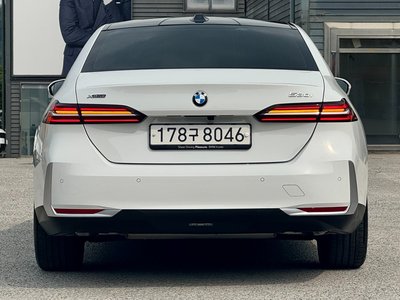 BMW 5 SERIES - 3