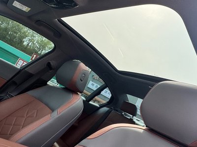 صورة مصغرة 19 لـ 2025 BMW 5 SERIES