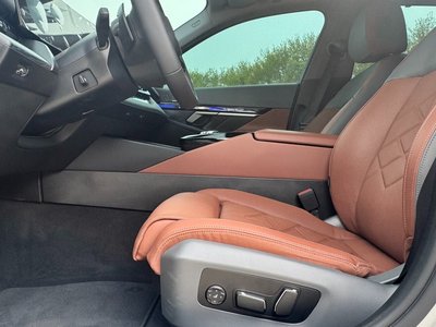 BMW 5 SERIES - 10