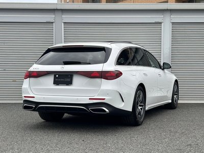 MERCEDES-BENZ E-CLASS - 10