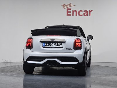 MINI CONVERTIBLE - 3