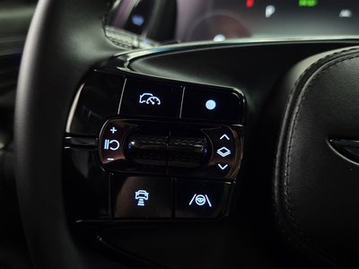 2025 Genesis G90 (RS4) thumbnail 23