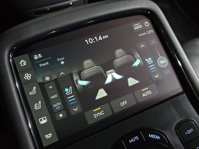 2025 Genesis G90 (RS4) thumbnail 40