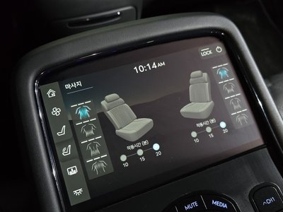 2025 Genesis G90 (RS4) thumbnail 35