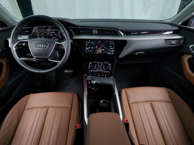 AUDI Q8 E-TRON - 5