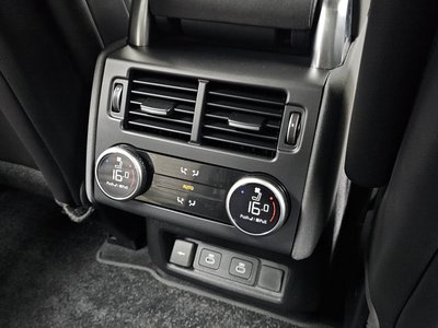 2025 LAND Rover DISCOVERY thumbnail 30
