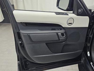 2025 LAND Rover DISCOVERY thumbnail 14