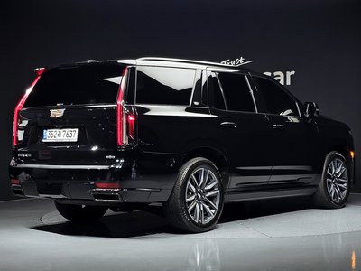2022 CADILLAC ESCALADE 5TH GENERATION — фото 4