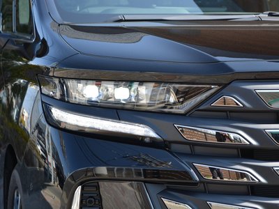 صورة 31 لـ 2026 Toyota VELLFIRE