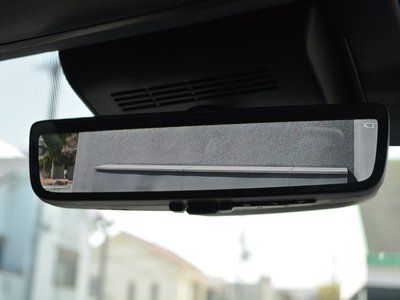 صورة 46 لـ 2026 Toyota VELLFIRE