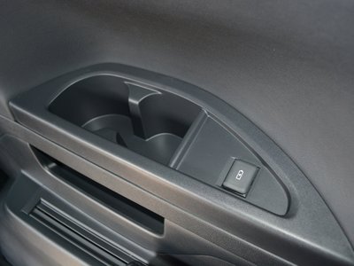 صورة 86 لـ 2026 Toyota VELLFIRE