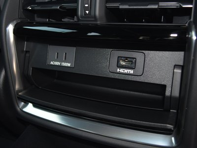 صورة 83 لـ 2026 Toyota VELLFIRE