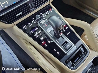 صورة 9 لـ 2021 Porsche CAYENNE