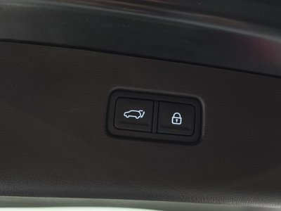 2020 Genesis GV80 — миниатюра 23