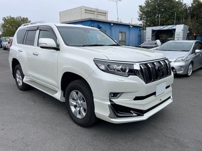 TOYOTA LAND CRUISER PRADO - 1