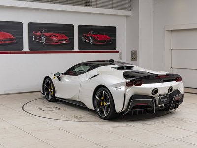 FERRARI SF90 STRADALE - 7