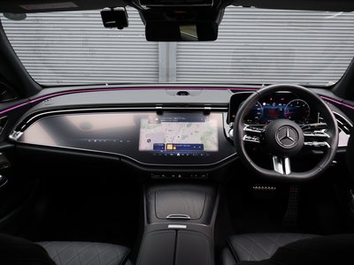 MERCEDES-BENZ E-CLASS - 6