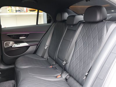 MERCEDES-BENZ E-CLASS - 8