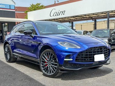 ASTON MARTIN DBX - 4