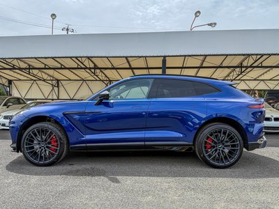 ASTON MARTIN DBX - 2