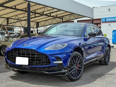 ASTON MARTIN DBX - 1