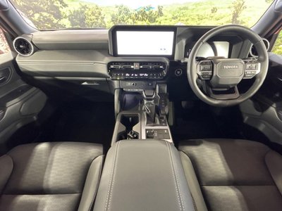 TOYOTA LAND CRUISER 250 - 2