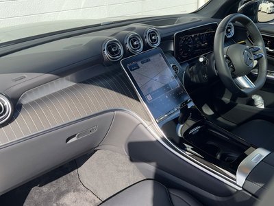 MERCEDES-BENZ GLC - 10