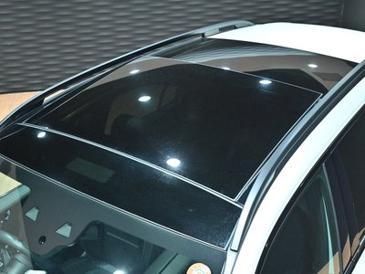 MERCEDES-BENZ GLB - 2