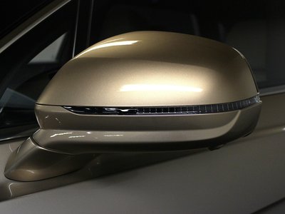 BENTLEY BENTAYGA - 10