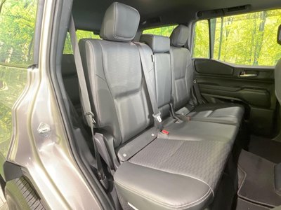TOYOTA LAND CRUISER 250 - 9