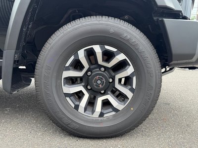2025 Toyota LAND CRUISER 70 — миниатюра 72