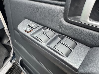 2025 Toyota LAND CRUISER 70 — миниатюра 69