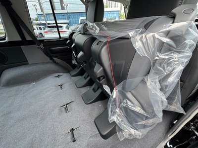 2025 Toyota LAND CRUISER 70 — миниатюра 44