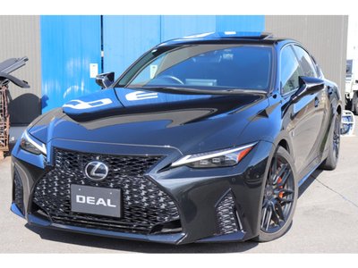 2021 Lexus IS 照片 1