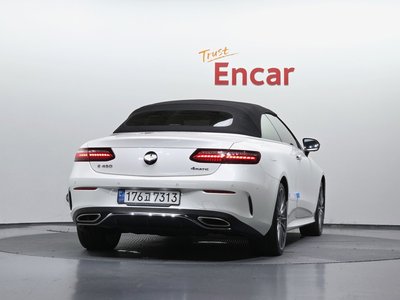 MERCEDES-BENZ E-CLASS - 3