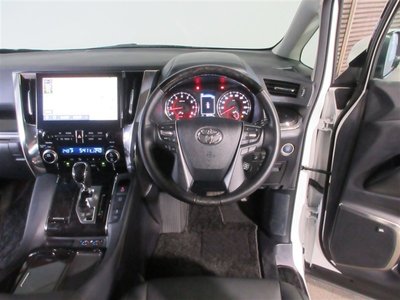 TOYOTA ALPHARD - 3