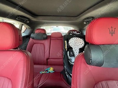 صورة 7 لـ 2022 Maserati LEVANTE