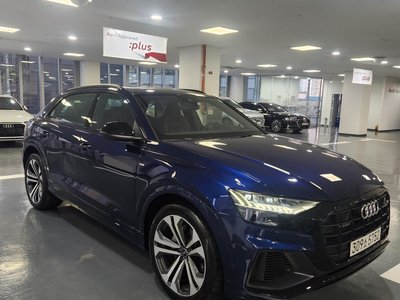 صورة 1 لـ 2023 AUDI Q8