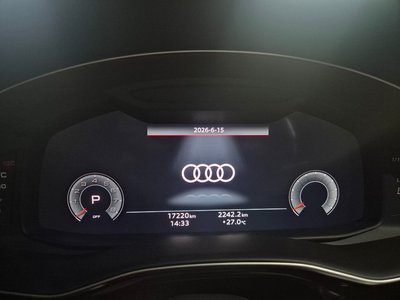 صورة 8 لـ 2023 AUDI Q8
